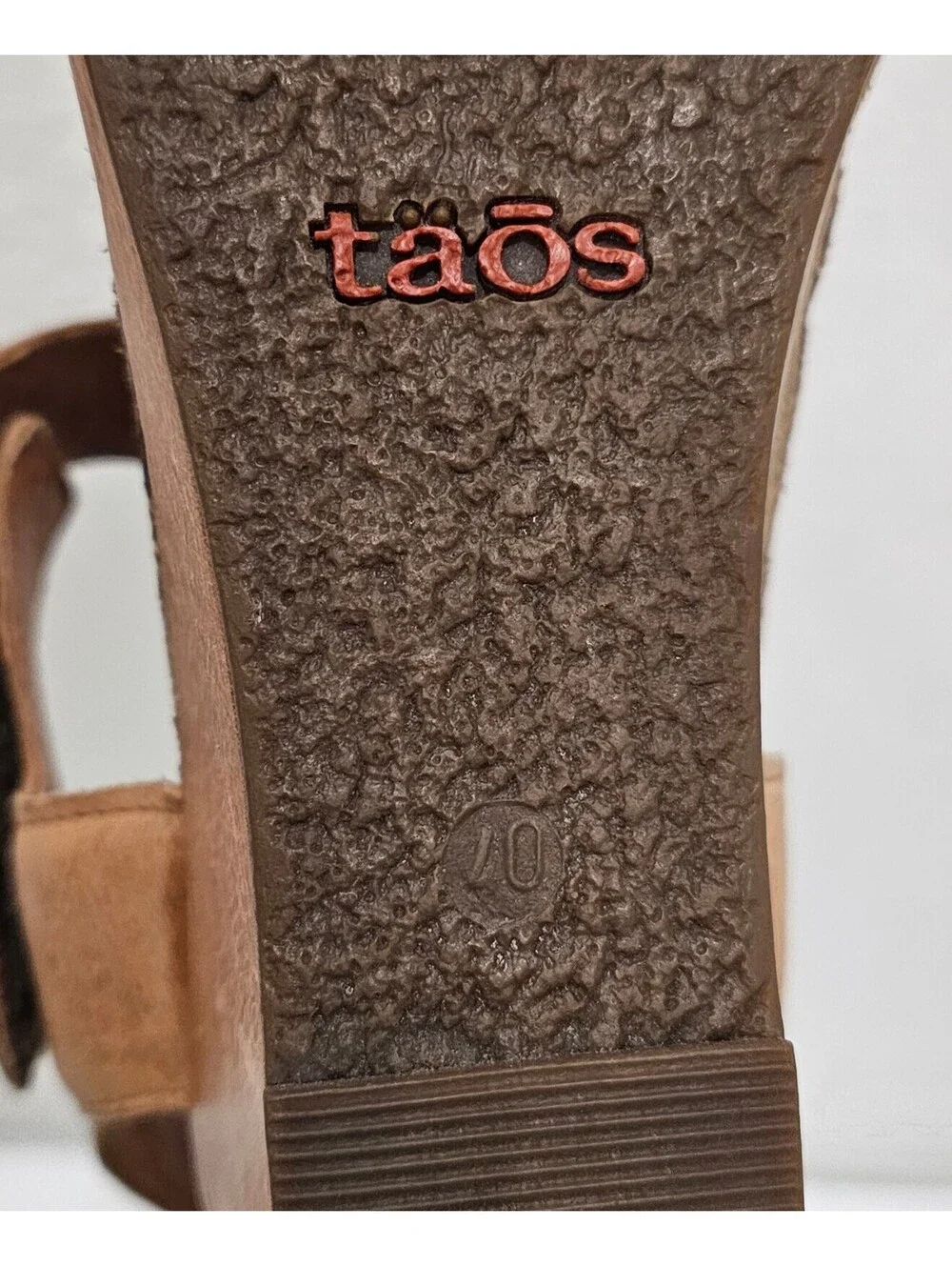 Taos Festival Women’s EU 40 US 9-9.5 Brown Leather Woven Wedge Sandals
